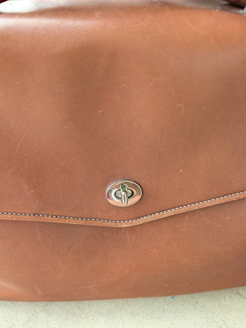 🤎 Vintage Coach Wellington #F06457 Genuine Smooth Leather Adjustable Messenger
